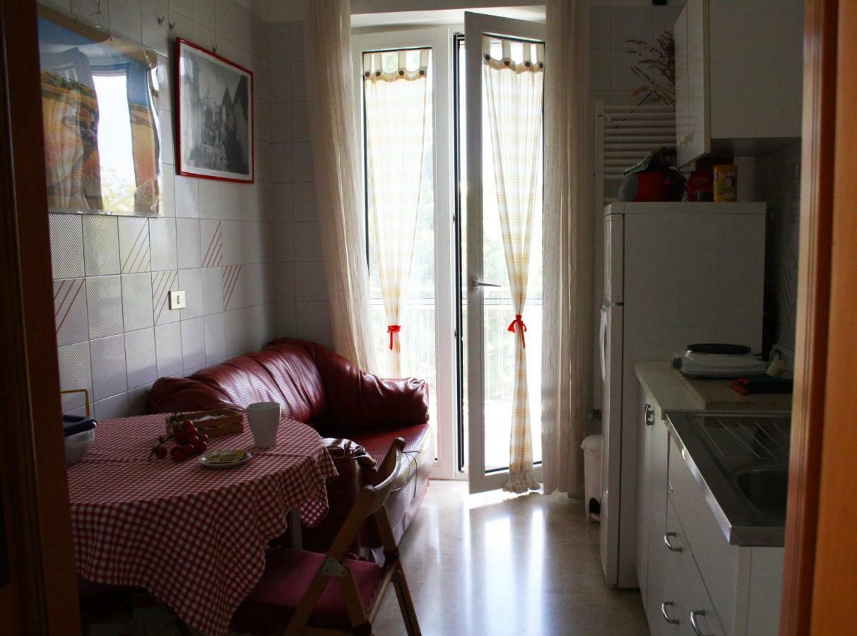 La Cascata Bed & Breakfast Ночи Екстериор снимка